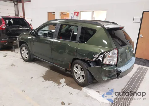 2008 Jeep Compass Sport z USA, uszkodzony, nr VIN 1J8FF47W28D534267